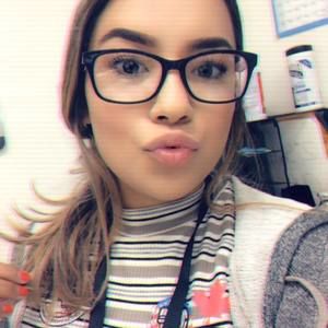 Meet your Posher, Angela